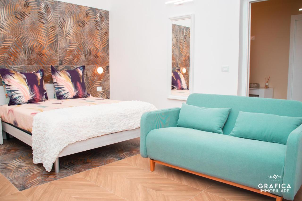 Ameli Home Luxury Apartment Taranto Exterior photo
